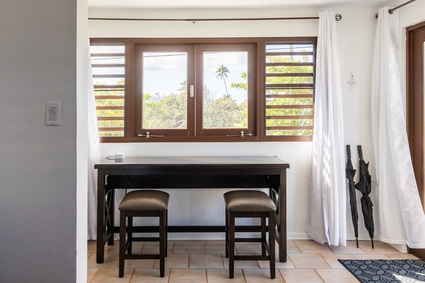 Pelican apartment view